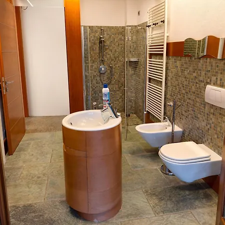 Ca 'nsel Bric Bed & Breakfast